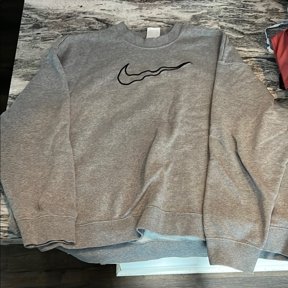 Nike Gray Crewneck Sweater with Ribbed Detailing